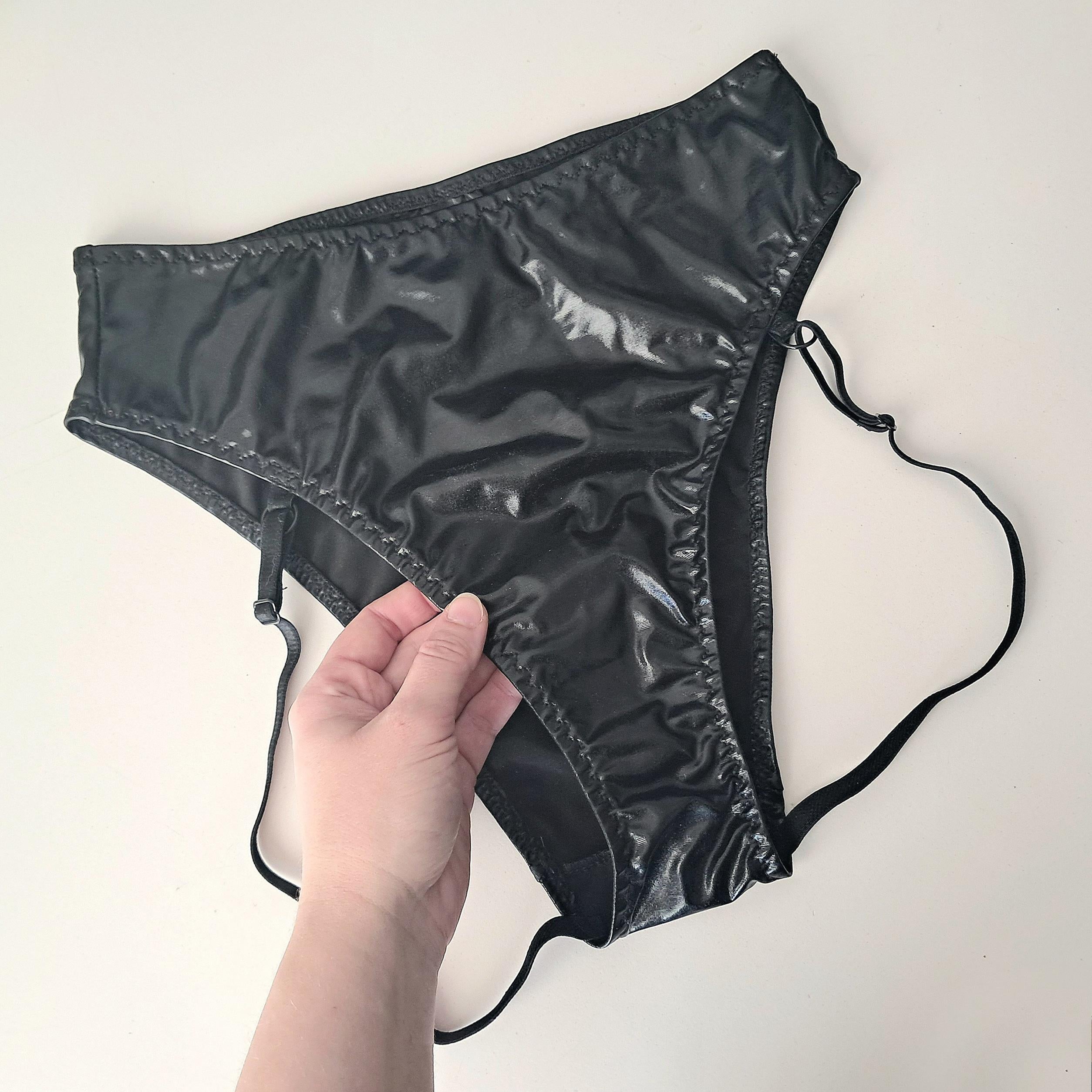 BELLATRIX High-Waist Strappy Wet Look Panties