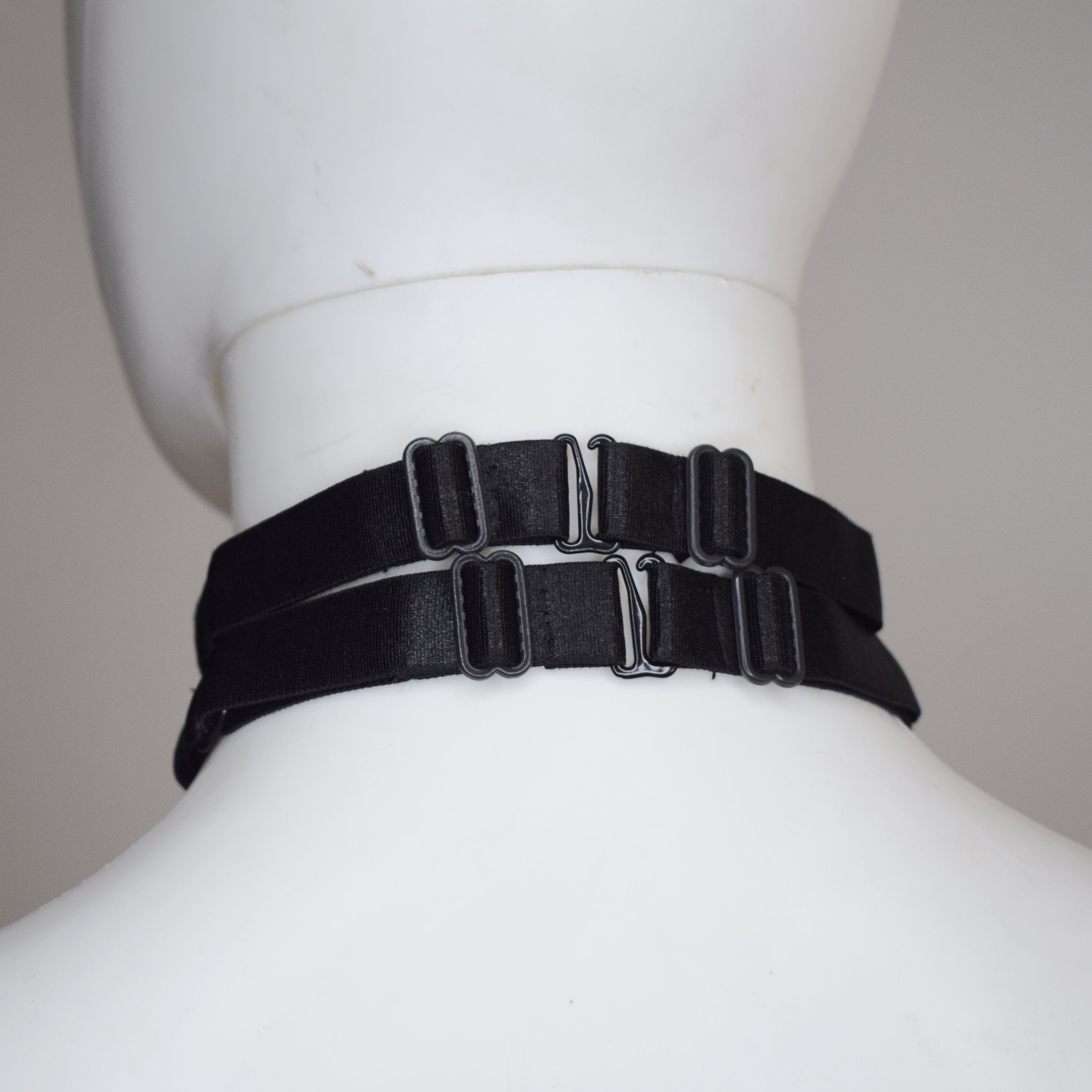 GRAVITON Czarny Elastyczny Gumowy Choker z O-ringiem