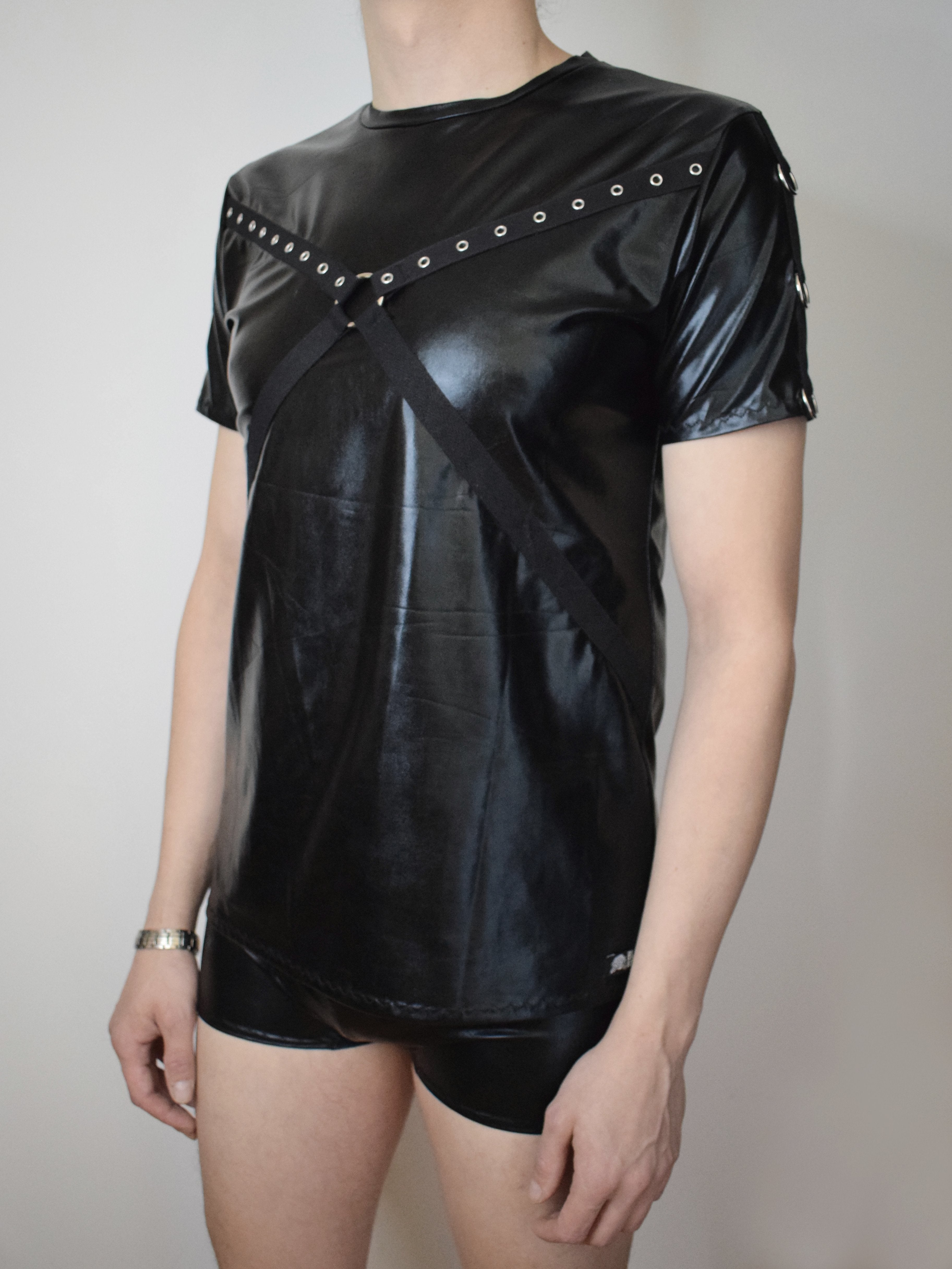 oxygen-black-wet-look-t-shirt-with-o-rings